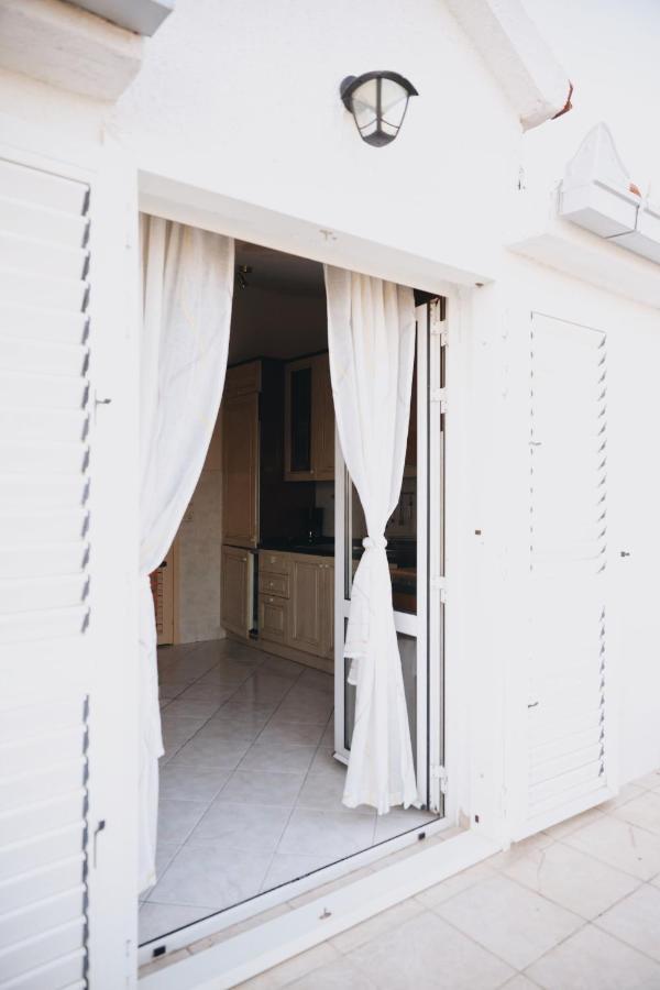 Apartment Blanka With A Beautiful View Of โตรกีร์ ภายนอก รูปภาพ